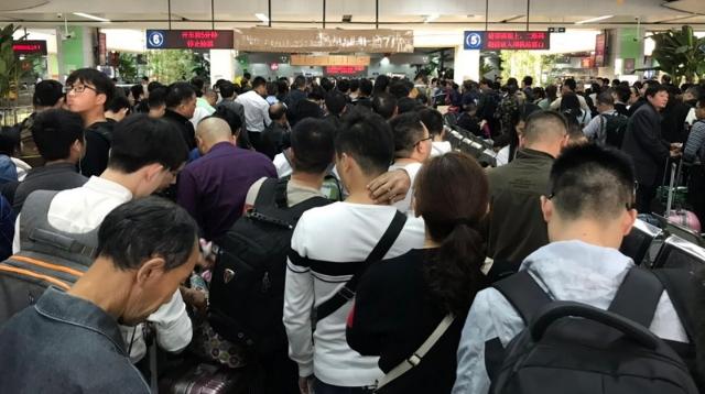 在现场|2019春运最美风景 镜头记录温暖回家路