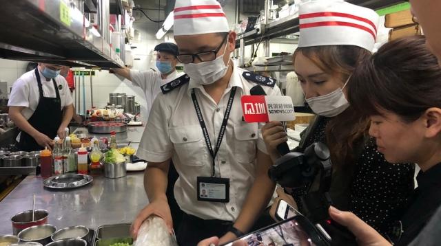 星期三查餐厅|突查梅林卓悦汇人气餐厅后厨