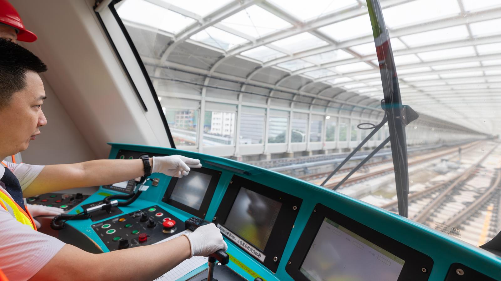 从双龙到六联站 全长9.28公里 深圳地铁3号线四期全线热滑成功