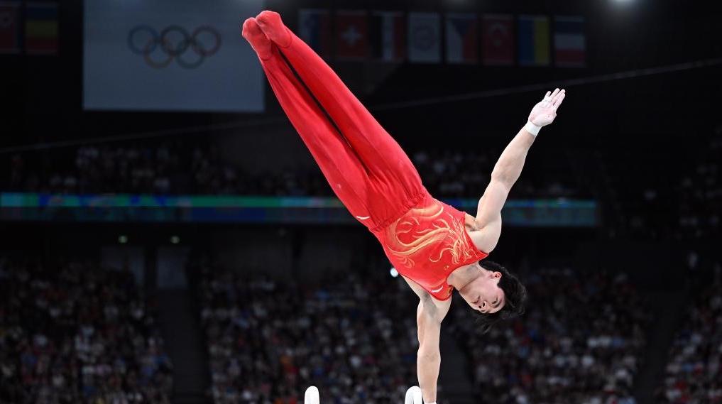 体操——男子团体决赛：中国队获得亚军