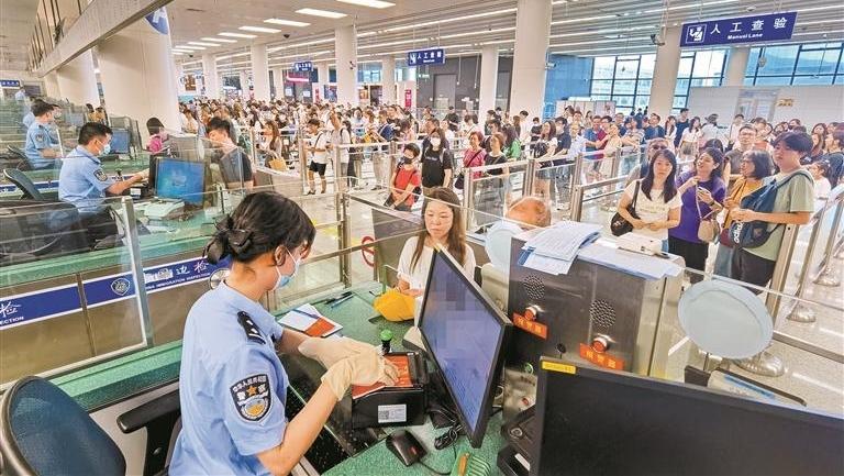 跨境游升温！皇岗、福田口岸出入境人员逾700万人次