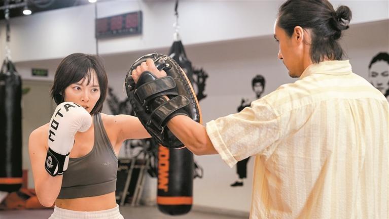 “拳击+女性” 深圳小成本电影铁拳雄心Ⅱ《逆袭》开机
