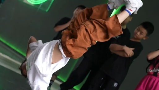 首次入奥，中国就拿奖牌！搜索量猛增120%！啥运动这么火？