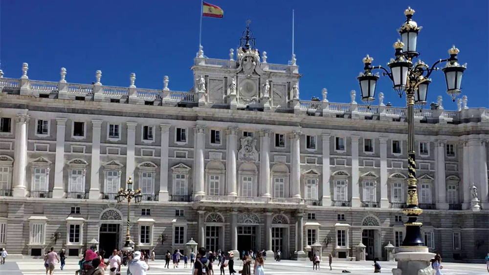 奇观天下|走进世界上保存最完整的宫殿 探秘奢华王室生活!