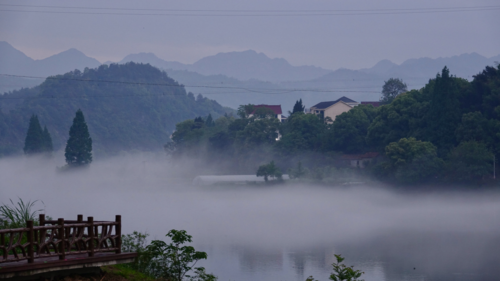 奇观天下|如梦如幻，穿越富春江新安江